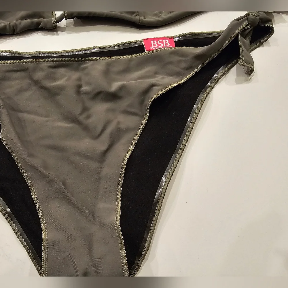 BSB Triangle Bikini Set - Picture 3 of 8